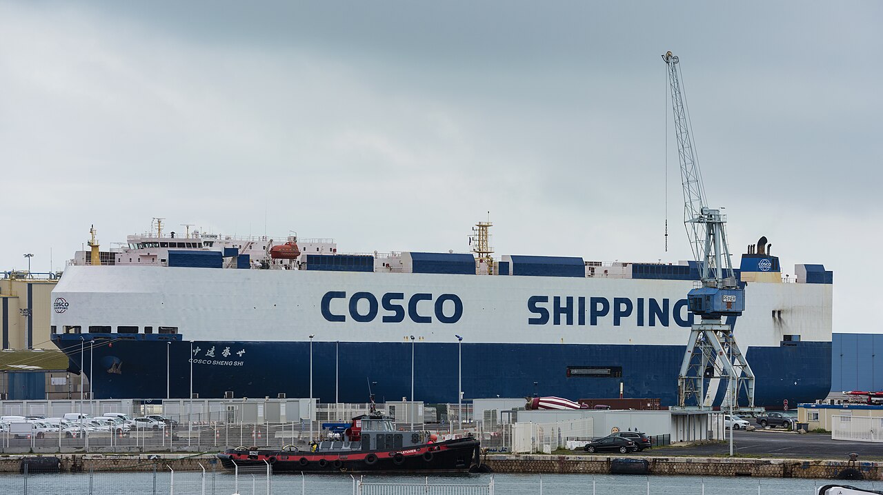 Cosco Shengshi (ship, 2011), Sète 02.jpg